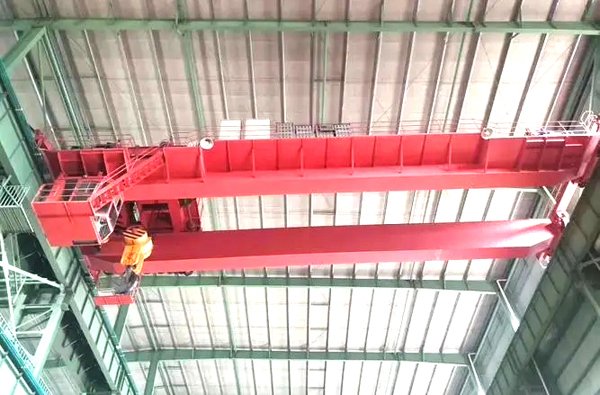 <strong>山西长治起重机厂家二手双梁行车选购核</strong>